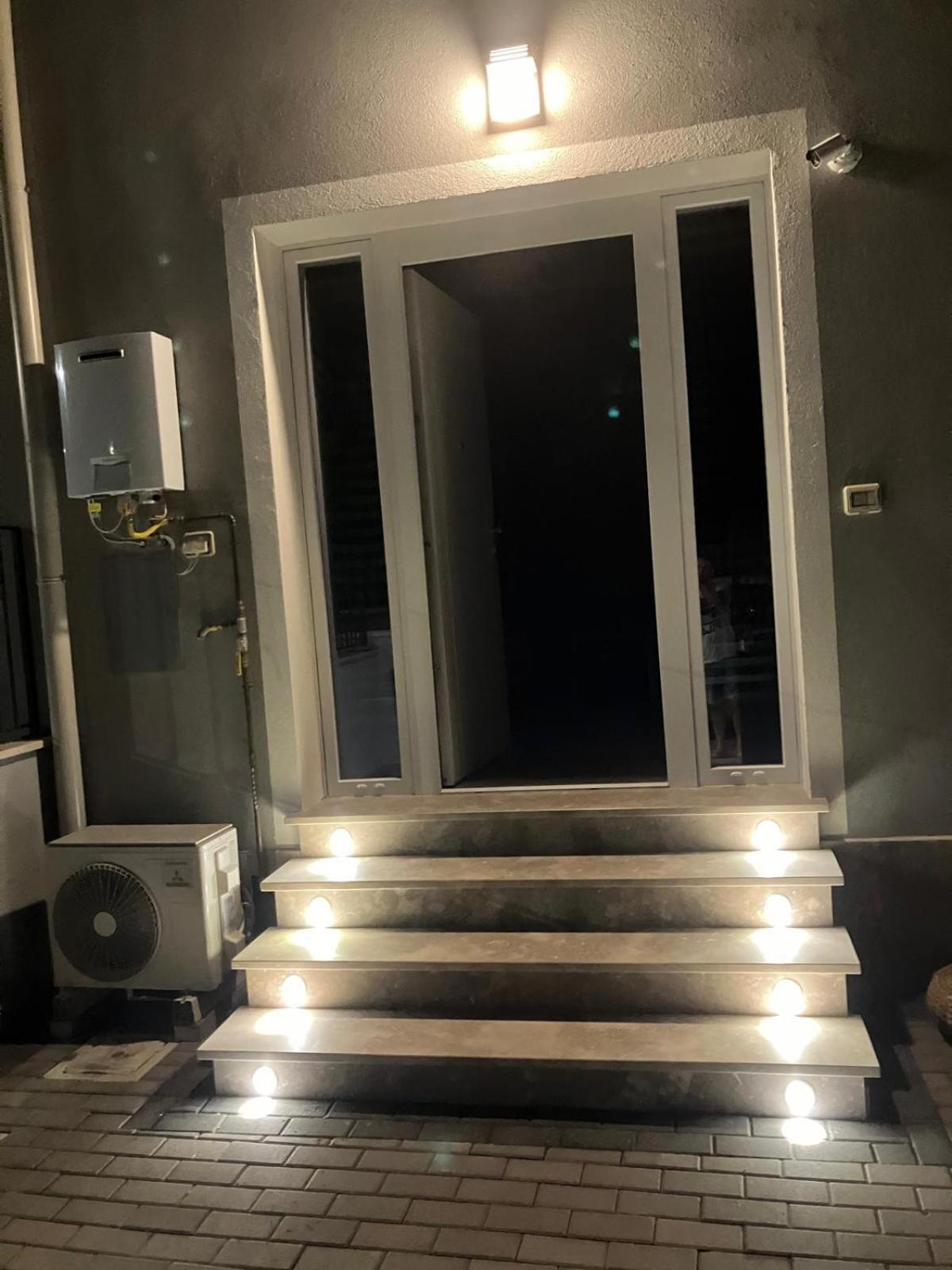 Rebibbia Guest Art Metro B Apartment Roma Exterior foto